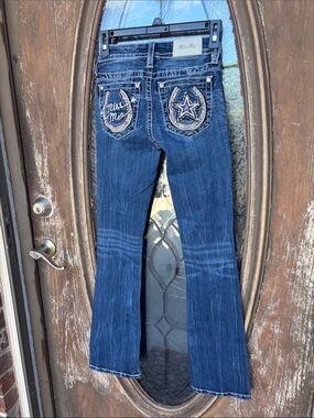 Miss me low rise boot cut jeans! Size 22